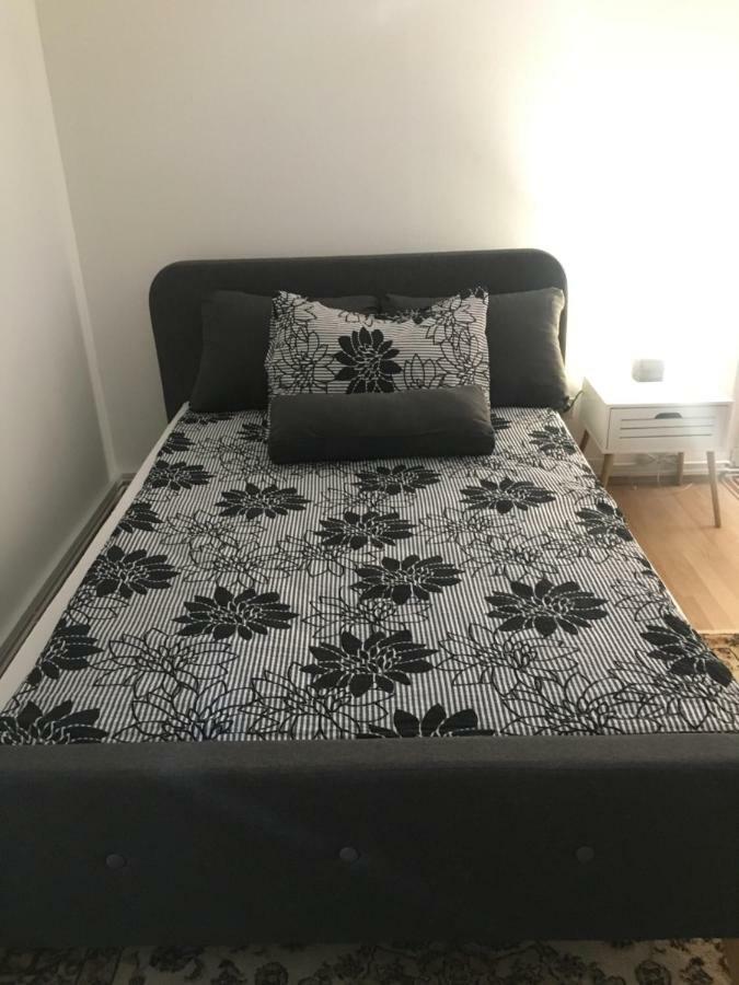 Old Town Cute Apartment Сараево Экстерьер фото